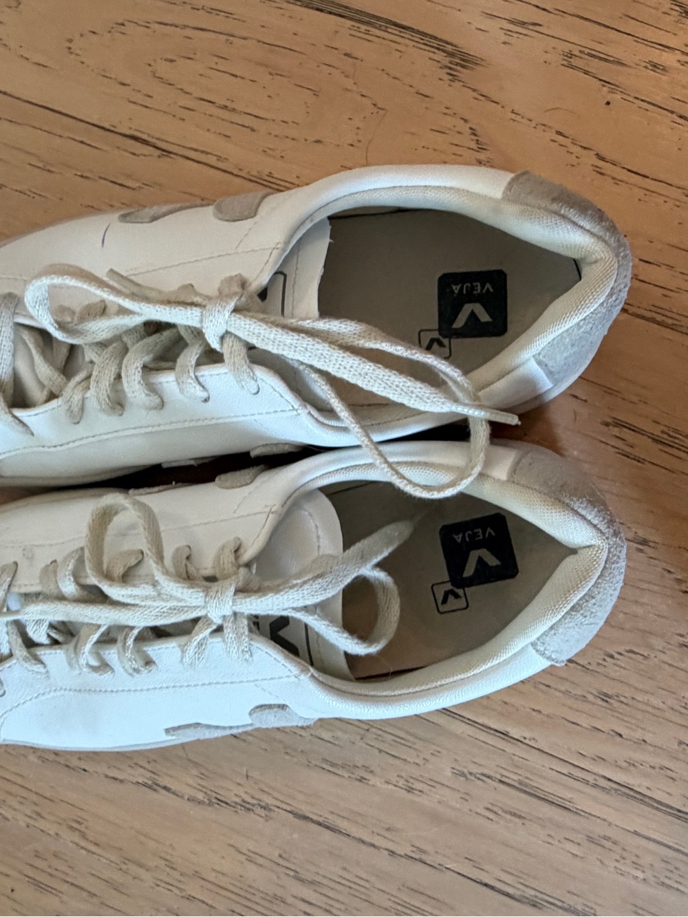 Veja Women’s White and Light Gray Low-Top Sneaker - Picture 4 of 8